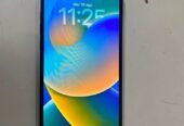 Solo vendo no permuto iPhone 12 Pro Max impecable 500$ con 76 de batería original. Y 128 g
