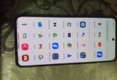 Moto edge 30