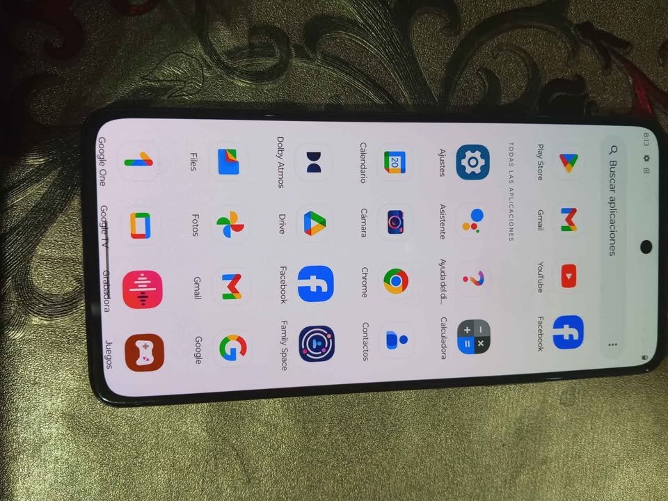 Moto edge 30