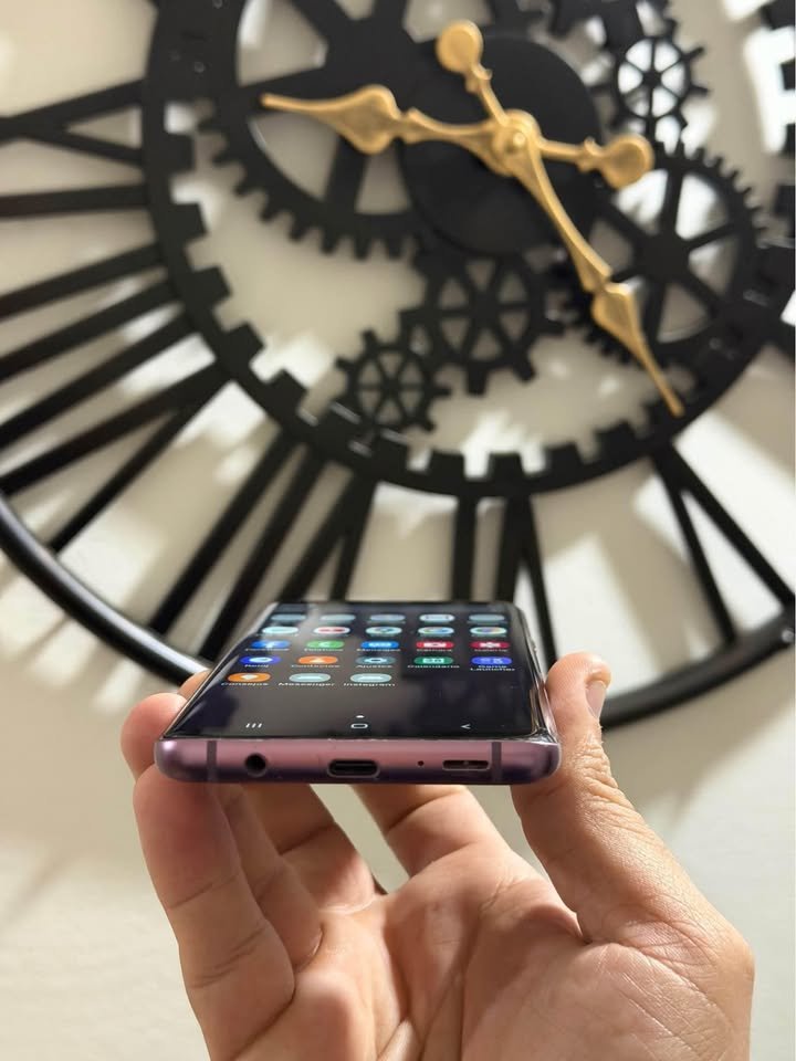 Vendo Samsung S9 plus libre 64gb 6ram NFC , IMPECABLE, NO PERMUTO