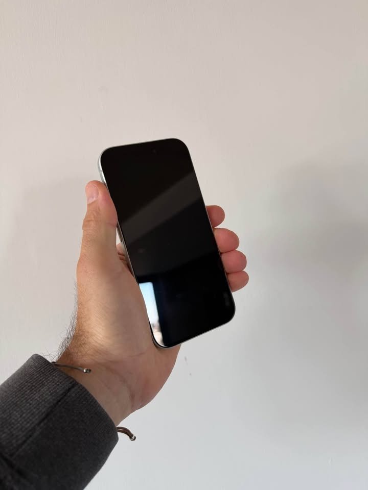 Iphone 15 128gb