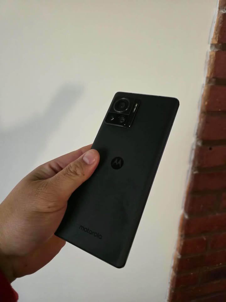 Moto Edge 30 Ultra 256GB 12GB RAM Liberado