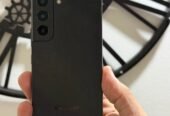 Vendo Samsung S22 libre 128gb 8ram NFC ,MÍNIMO DETALLE VIDRIO , NO PERMUTO