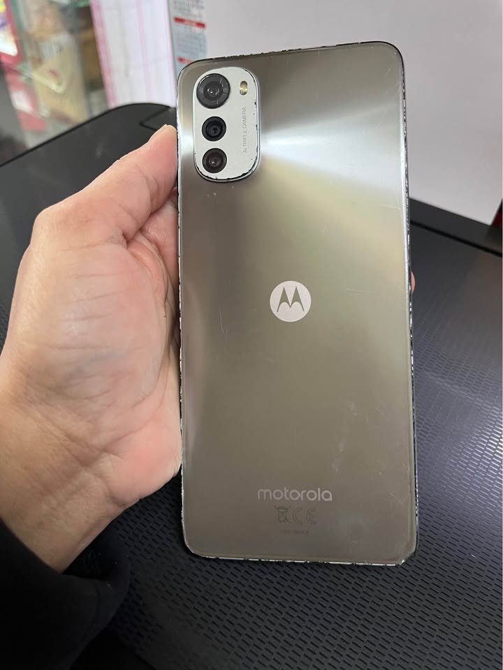 Moto e32