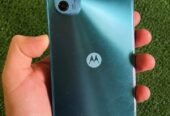 MOTO G22 $130.000