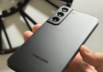 Vendo Samsung S22 libre 128gb 8ram NFC , IMPECABLE, NO PERMUTO
