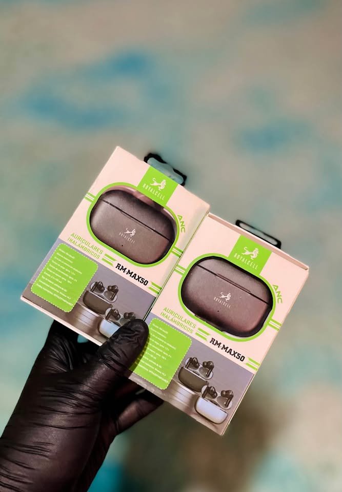 LIQUIDO auriculares RM-MAX50 ROYALCELL