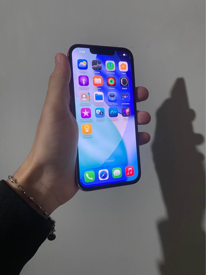 iPhone 13 128gb 82% de batería Liberado
