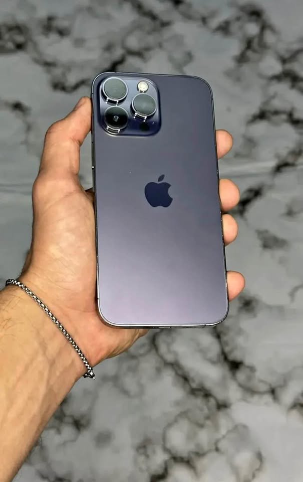 Vendo iPhone 14 Pro morado