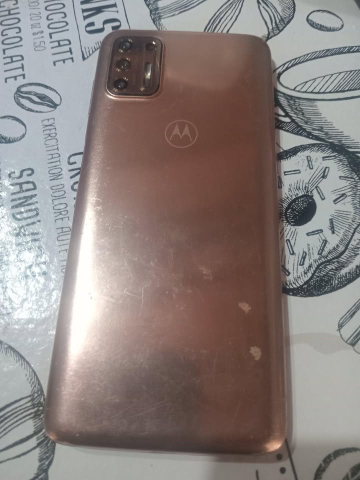 Motorola+MOTO+G9+PLUS+(+128GB+//+4GB+RAM+)