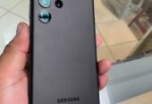 Samsung Galaxy S22 Ultra 128GB 8GB RAM – Excelente estado