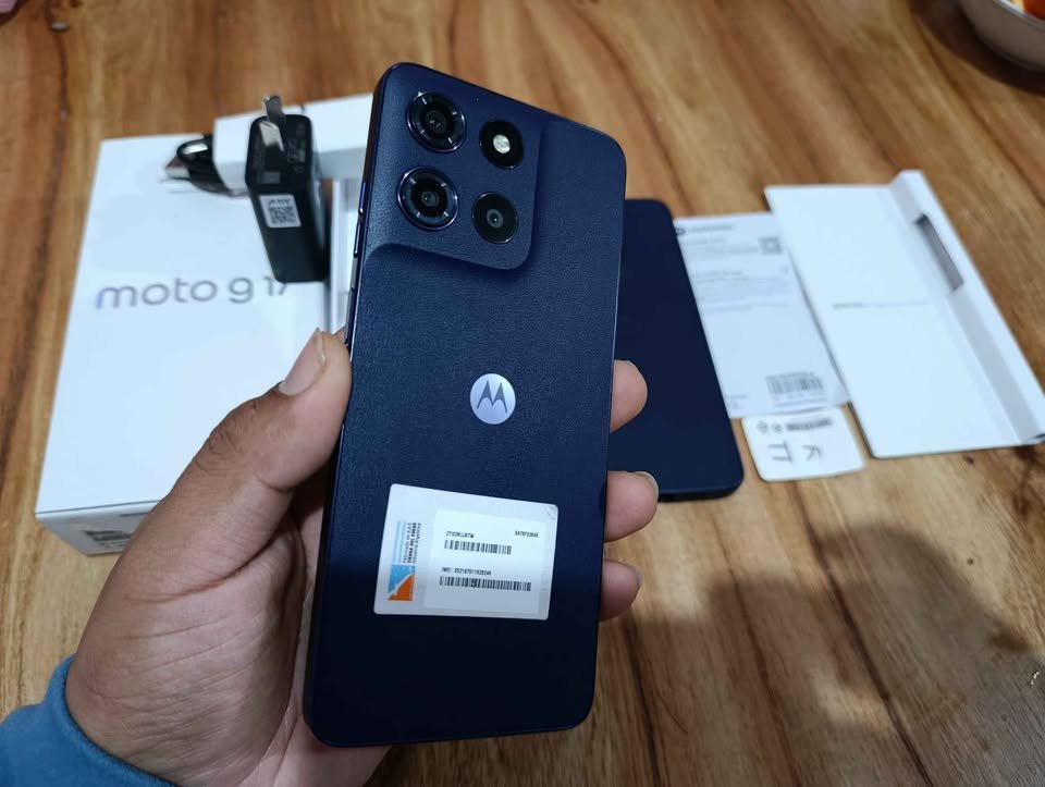 MOTO G17 COMO NUEVO!!✅