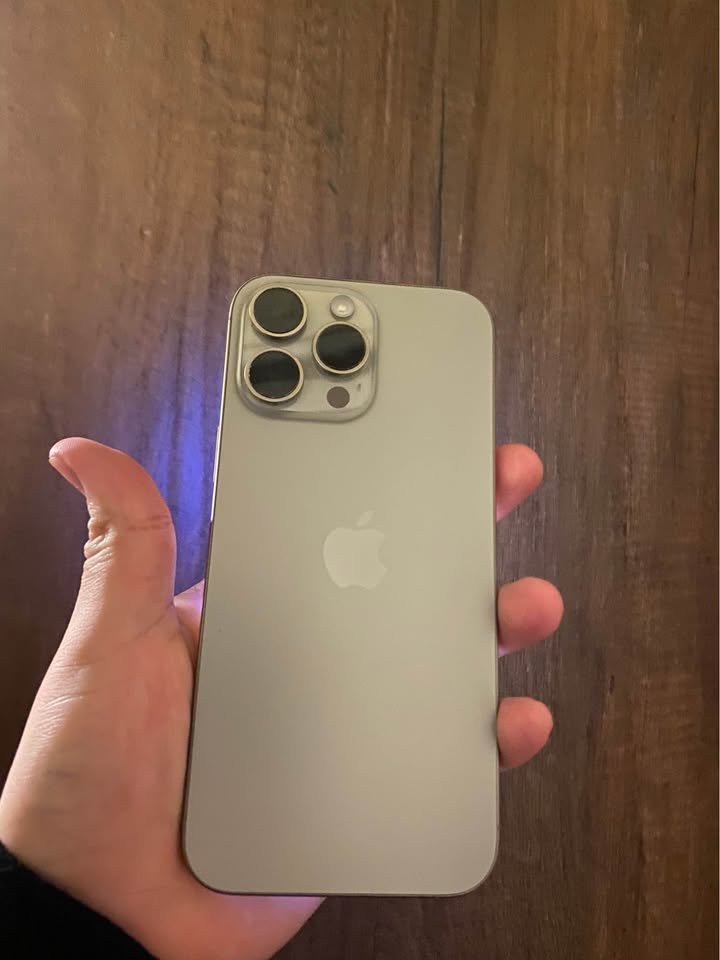 16 pro Max 256gb