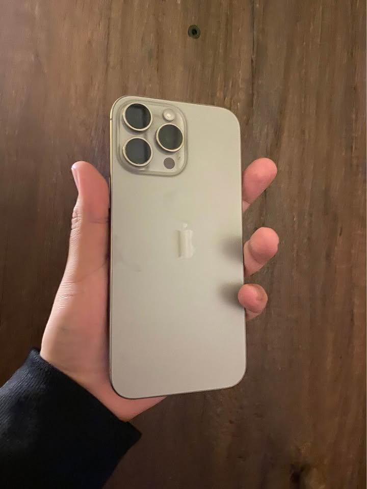 16 pro Max 256gb