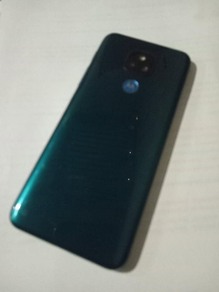 Motorola+MOTO+E7+PLUS+(+64GB+//+4GB+RAM)