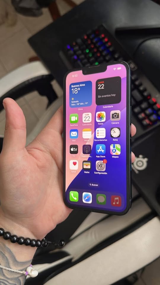Vendo 420mil iPhone 14 (a veces se reinicia todo perfecto lo demas)