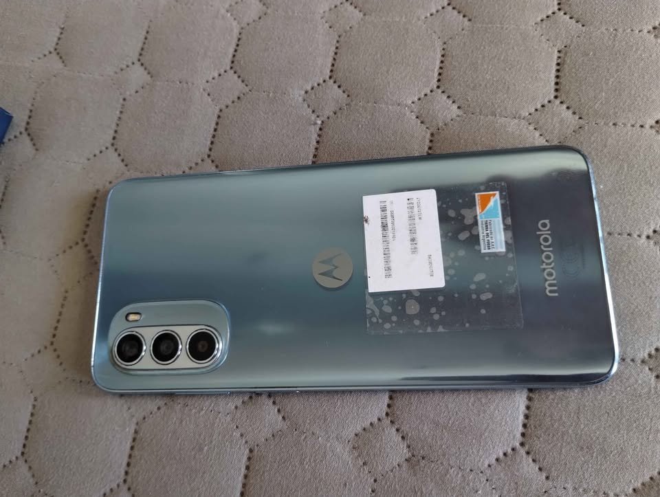 Vendo Motorola g52 plus nuevo $500.000