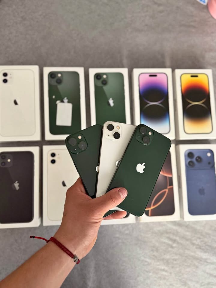 iPhone 13