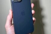 Líquido iPhone 15 128gb