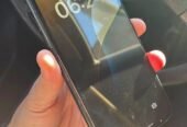 Iphone xr 100% y 64Gb minimo detalle atras no afecta $180.000
