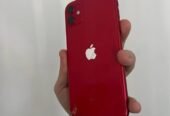 IPhone 11 (99% 64Gb) trizado atras no afecta funcionamiento 220mil