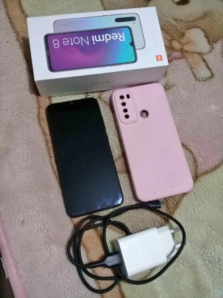 Vendo o permuto por iPhone/Samsung (Xiaomi Redmi Note 8.)