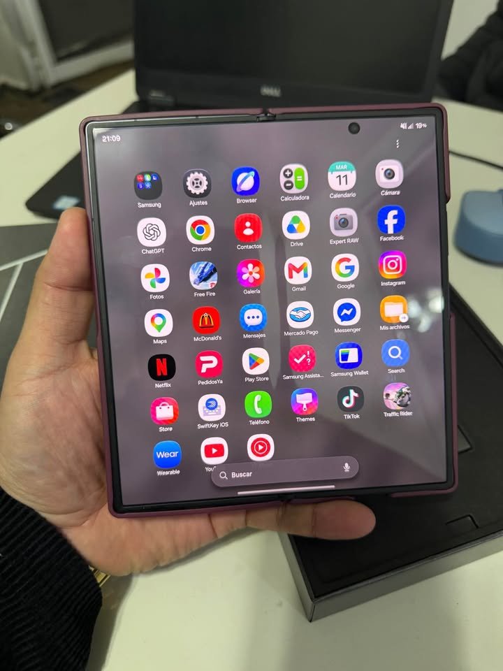 Galaxy z Fold 7