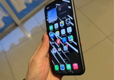 IPhone 11 (84% 128GB) $270.000 recibo iphone menor