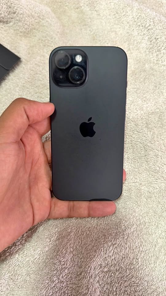 Líquido iphone 15