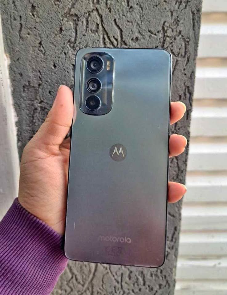 💥Motorola Edge 30💥