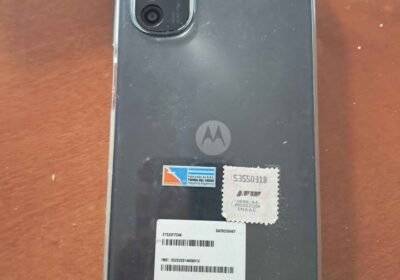Vendo telefono moto g22