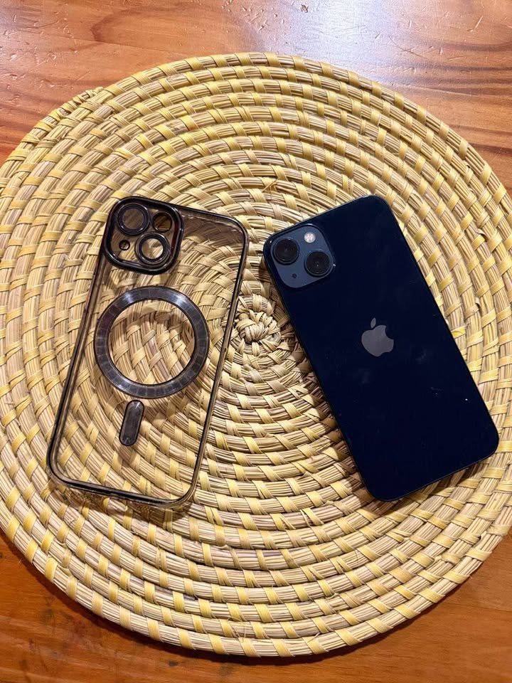 Vendo iPhone 13 con 86% de batería