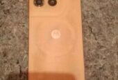 Vendo moto g15 el unico detalle esta en la parte de atrás
