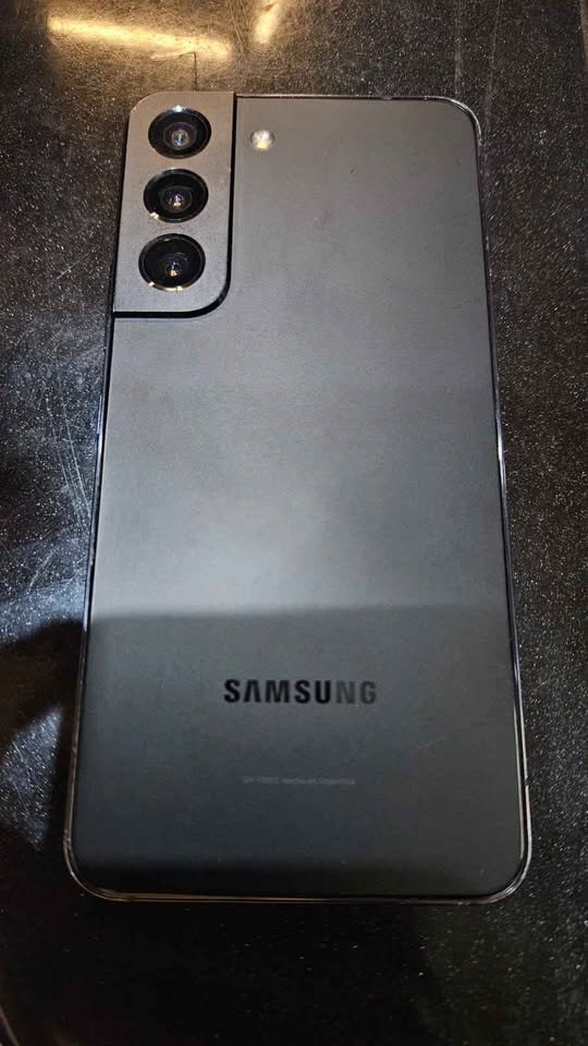 Samsung S22