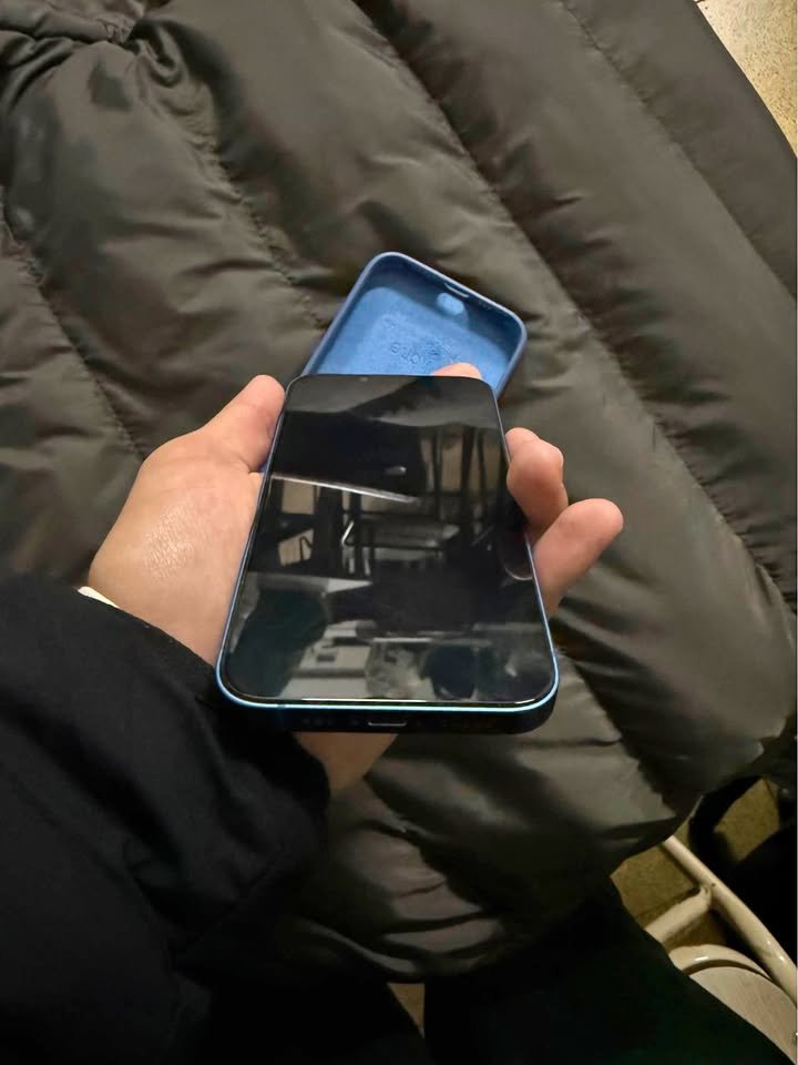 Vendo IPhone 13 ! Todo original