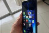 IPhone 11 (87% 64Gb) recibo iphone menor impecable ($280.000)