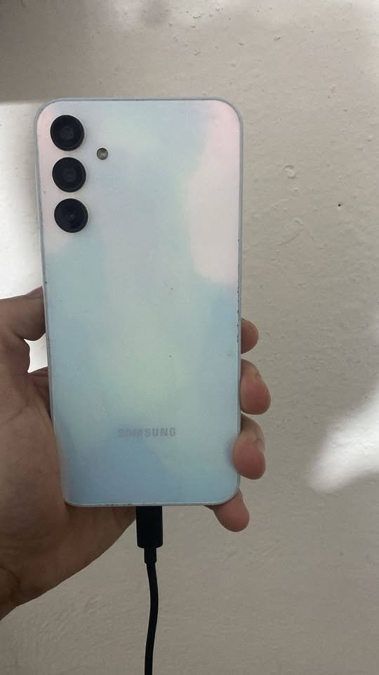 Vendo Samsung A15 impecable liberado de fabrica anda perfecto se puede probar llevo a domicilio!!!