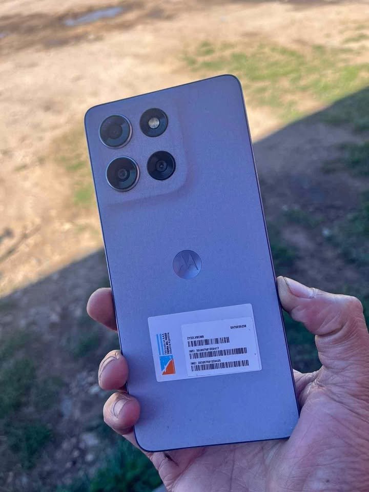 Vendo o permuto moto g86