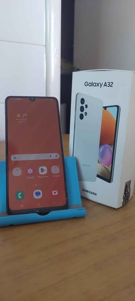 Vendo celulares Samsung a32 ,,a72,, y a24 todos usados, en perfectas condiciones…..