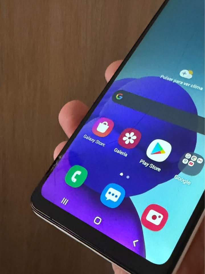 Vendo Samsung A21S libre 64gb 4ram ,DETALLE VIDRIO , NO PERMUTO