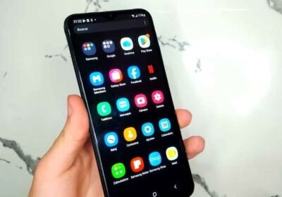Vendo Samsung a02s liberado 65mil unico detalle apena borrosa la cámara frontal