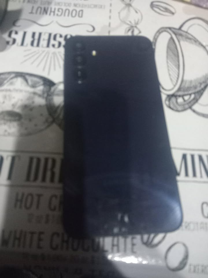 Samsung+galaxi+(+A15+128+GB+4+RAM+)