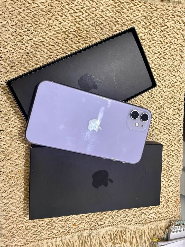 iPhone 11