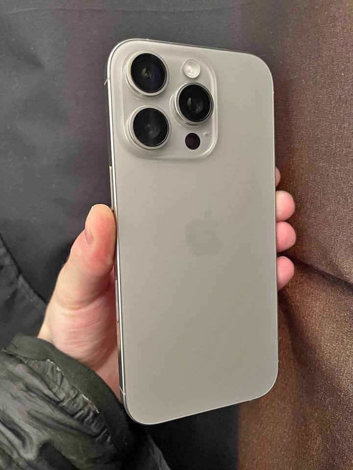 VENDO IPHONE 16 PRO