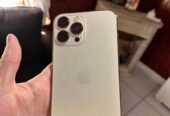 iPhone 13 pro max bloqueado para repuesto