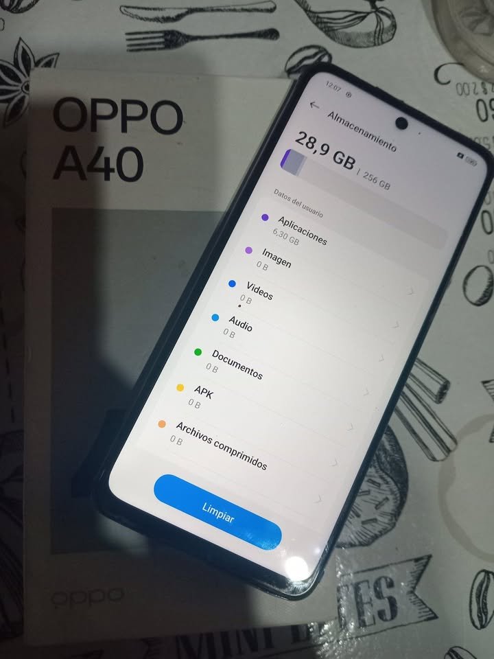 OPPO+A40+(+256+GB+//+4+GB+RAM+++4GB+RAM+VIRTUAL)