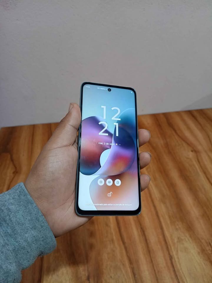 Moto g56 LIBRE A ESIM
