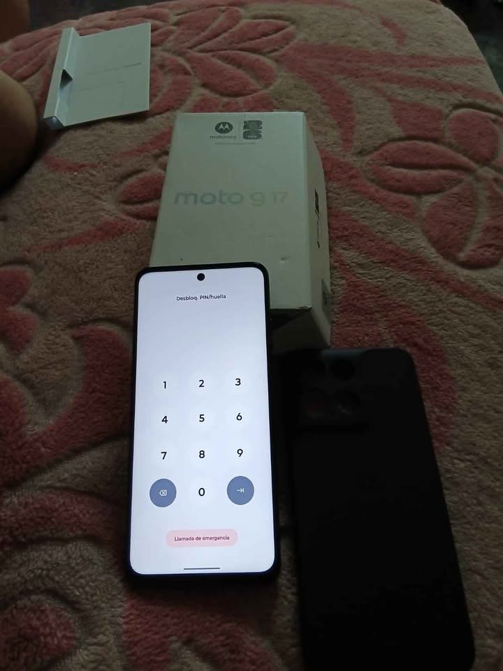 Vendo moto g17 nuevo