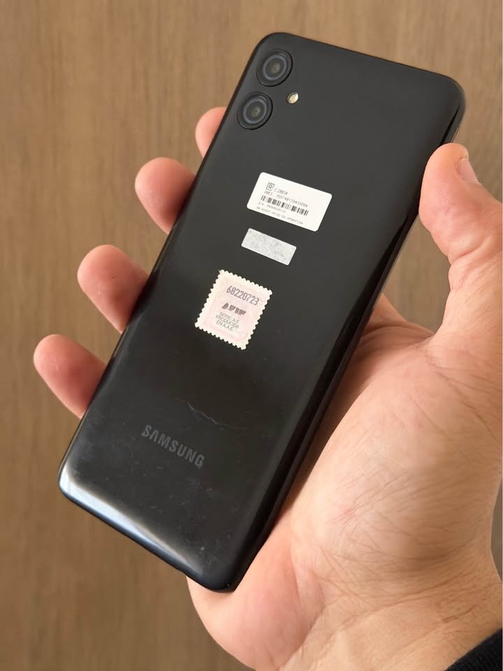 Vendo Samsung A04E libre 32gb 3ram huella , IMPECABLE , NO PERMUTO