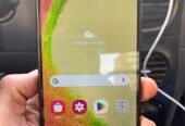 Vendo Samsung a 04 impecable liberado de fábrica tiene vidrio templado nuevo llevo a domicilio!!!